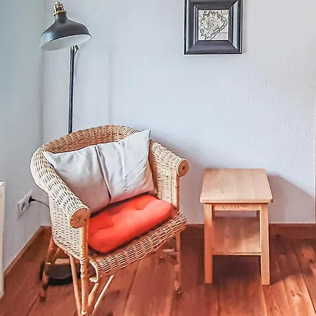 Ferienhaus 2 Bedroom Cozy In *