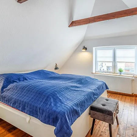 2 Bedroom Cozy In Ferienhaus