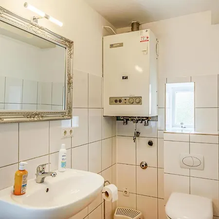 2 Bedroom Cozy In Ferienhaus